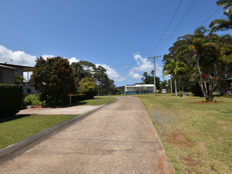 6 Aquarius Road, Russell Island QLD 4184