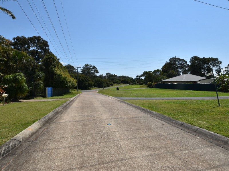 6 Aquarius Road, Russell Island QLD 4184