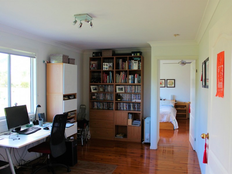 83 Canaipa Point Dve, Russell Island QLD 4184