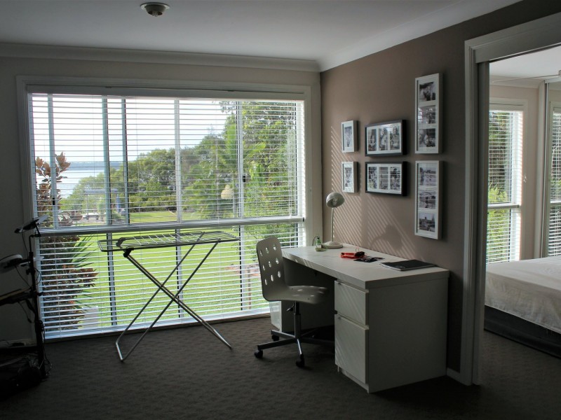 83 Canaipa Point Dve, Russell Island QLD 4184