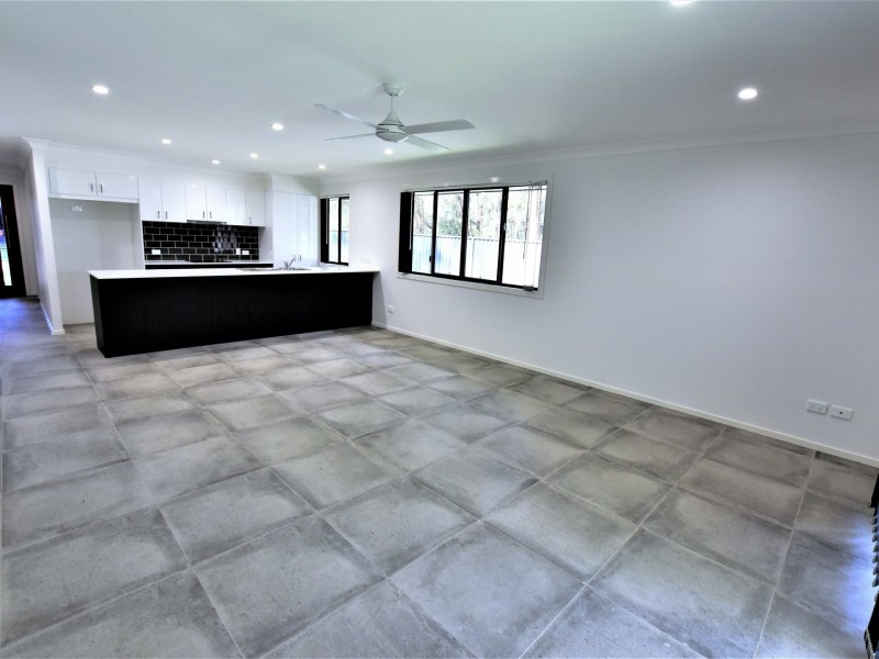 Russell Island QLD 4184