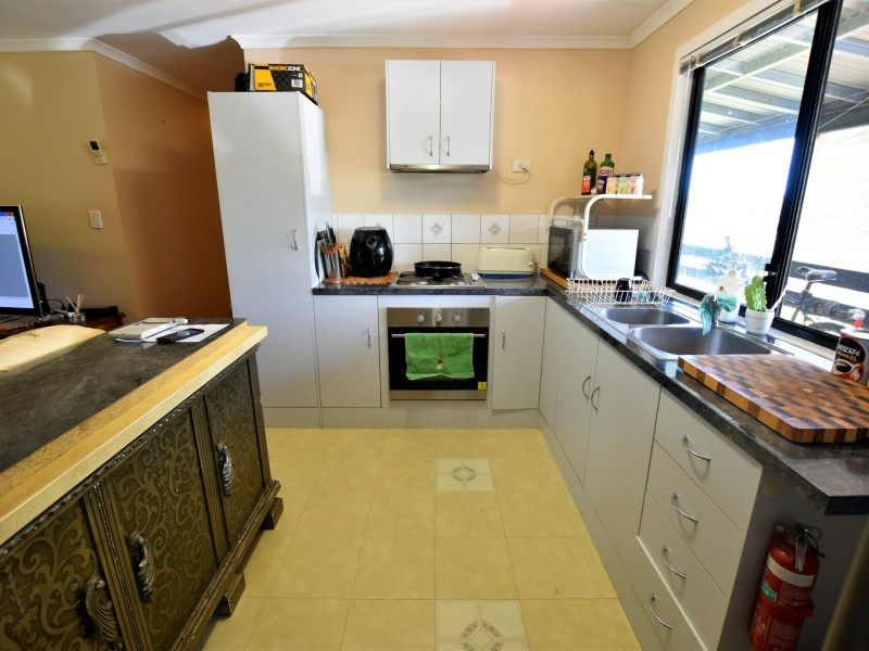 8 Aimeo Esp, Russell Island QLD 4184