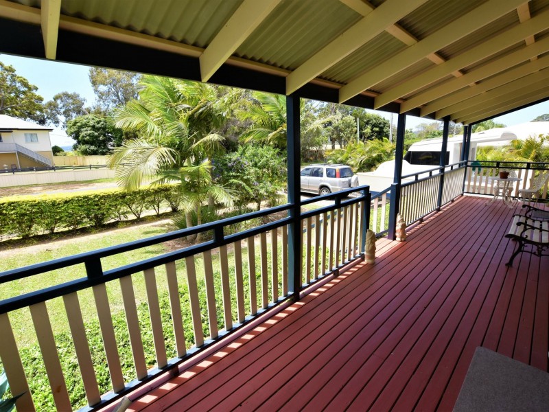 10 Tenanne Street, Russell Island QLD 4184
