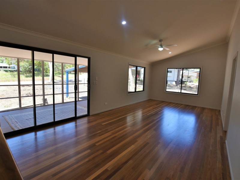 50 Villawood Rd, Russell Island QLD 4184