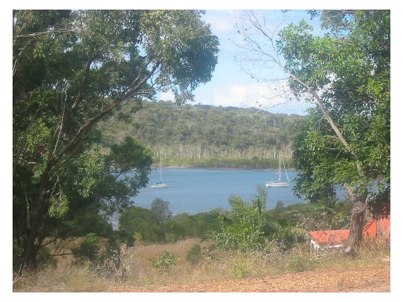 75 Lea-Weena Drive, Russell Island QLD 4184