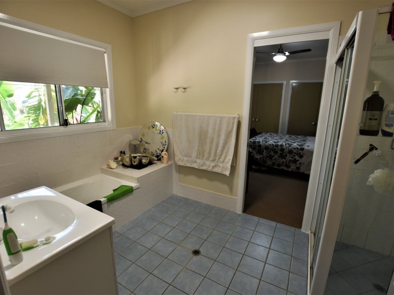 52 Harvey Street, Russell Island QLD 4184