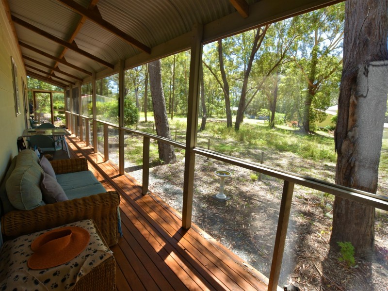 52 Harvey Street, Russell Island QLD 4184