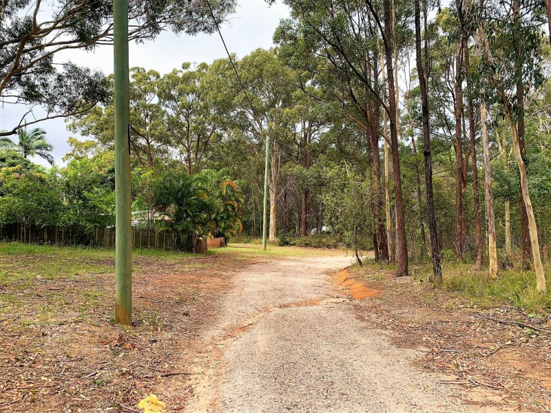 18 Woodlands Crct, Russell Island QLD 4184