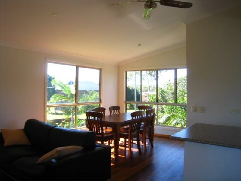 3 Willes Street, Russell Island QLD 4184