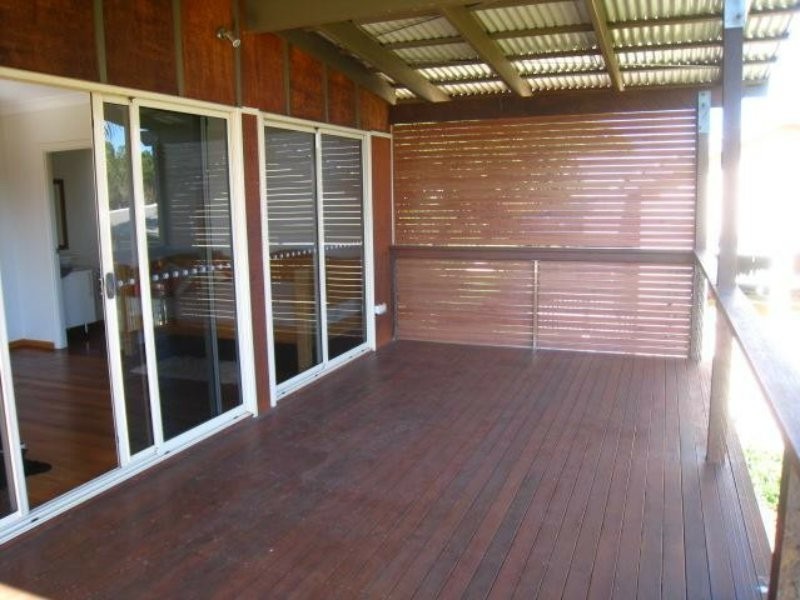 3 Willes Street, Russell Island QLD 4184