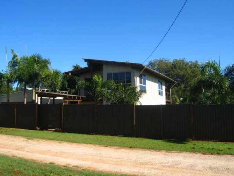 3 Willes Street, Russell Island QLD 4184