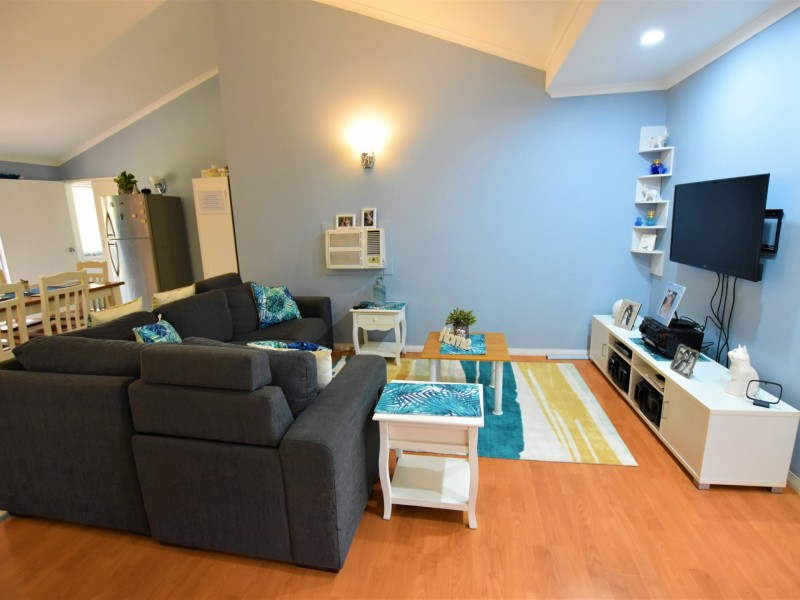 202 Centre Road, Russell Island QLD 4184