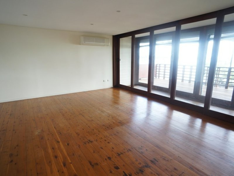 81 Canaipa Point Drive, Russell Island QLD 4184