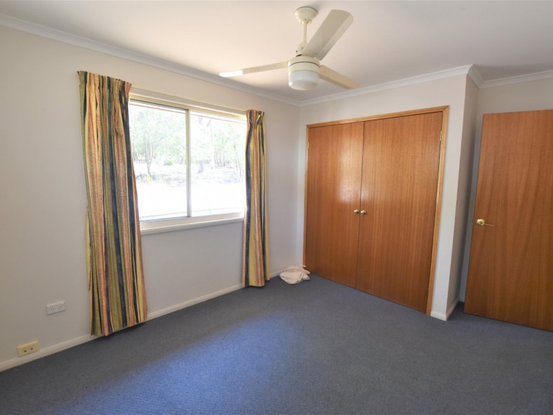 10 Hunters Rd, Russell Island QLD 4184
