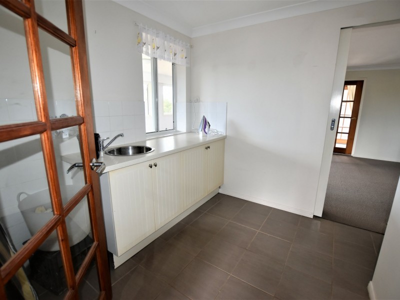 4 Hogan Court, Russell Island QLD 4184