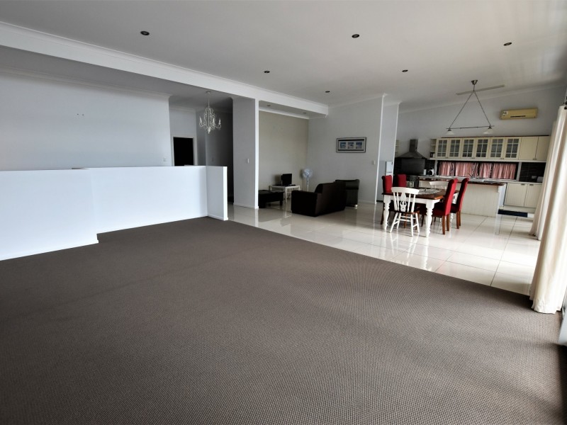 4 Hogan Court, Russell Island QLD 4184