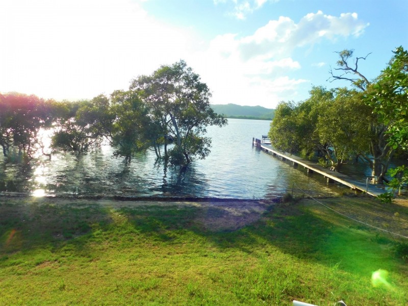 56 Canaipa Point Dve, Russell Island QLD 4184