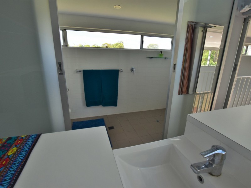 56 Canaipa Point Dve, Russell Island QLD 4184