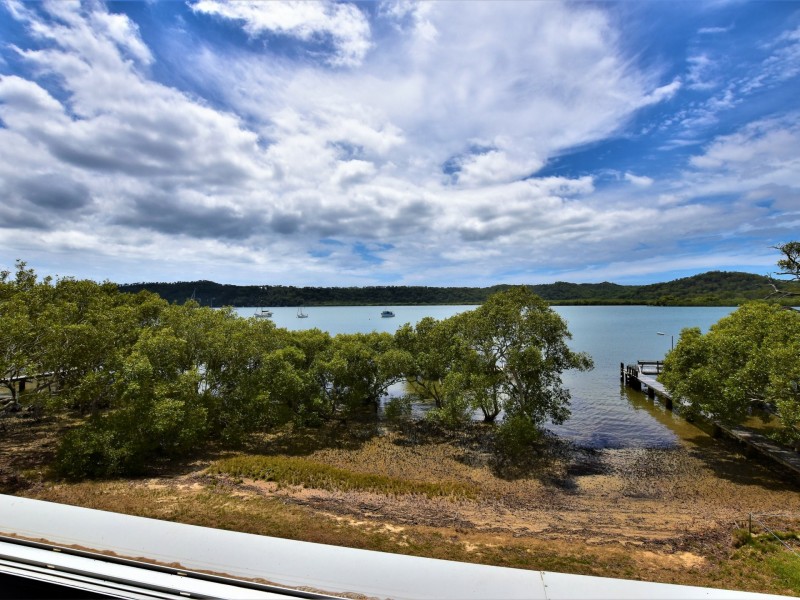 56 Canaipa Point Dve, Russell Island QLD 4184