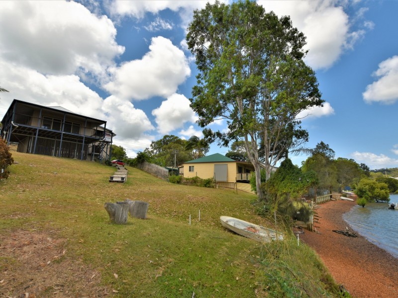 6 Emerson Street, Russell Island QLD 4184