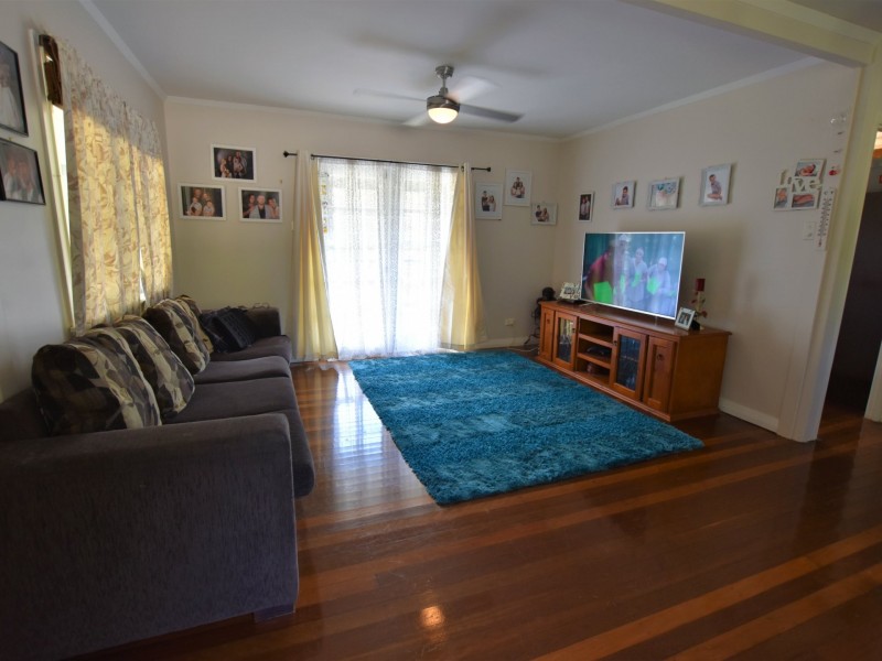 72 Laurel Street, Russell Island QLD 4184