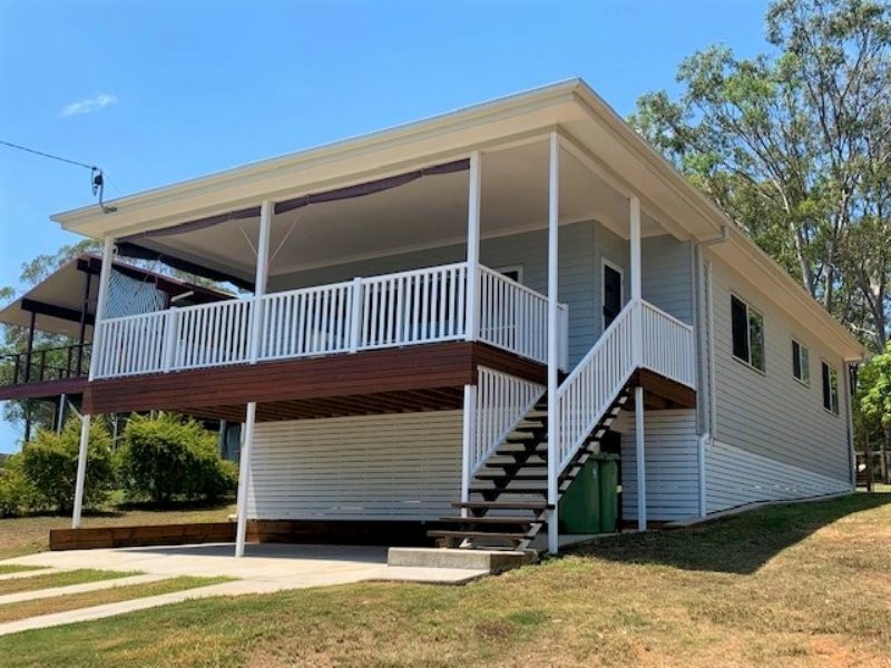 119 Palm Beach Rd, Russell Island QLD 4184
