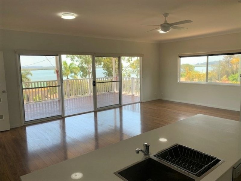 119 Palm Beach Rd, Russell Island QLD 4184