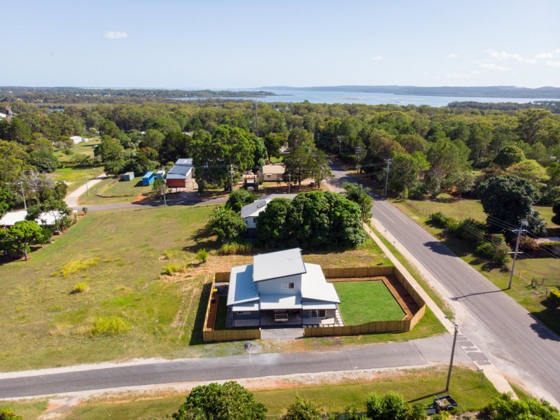 91 High Street, Russell Island QLD 4184