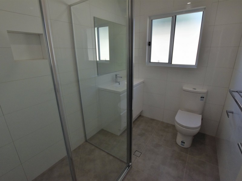 28 Mountain View Crescent, Russell Island QLD 4184