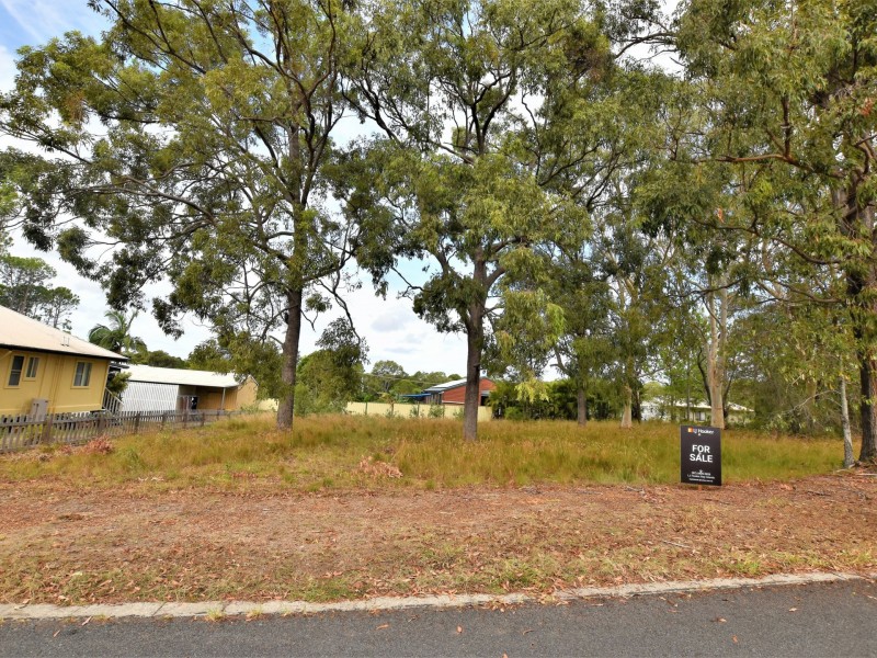 8 Guthrie Street, Russell Island QLD 4184