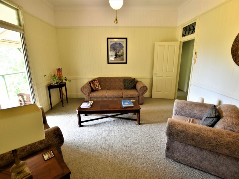 5 Fernbrook Avenue, Russell Island QLD 4184