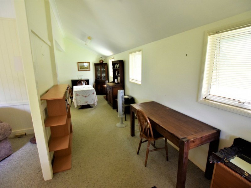 5 Fernbrook Avenue, Russell Island QLD 4184