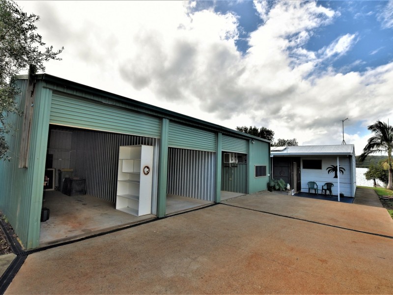 46 Canaipa Point Dve, Russell Island QLD 4184