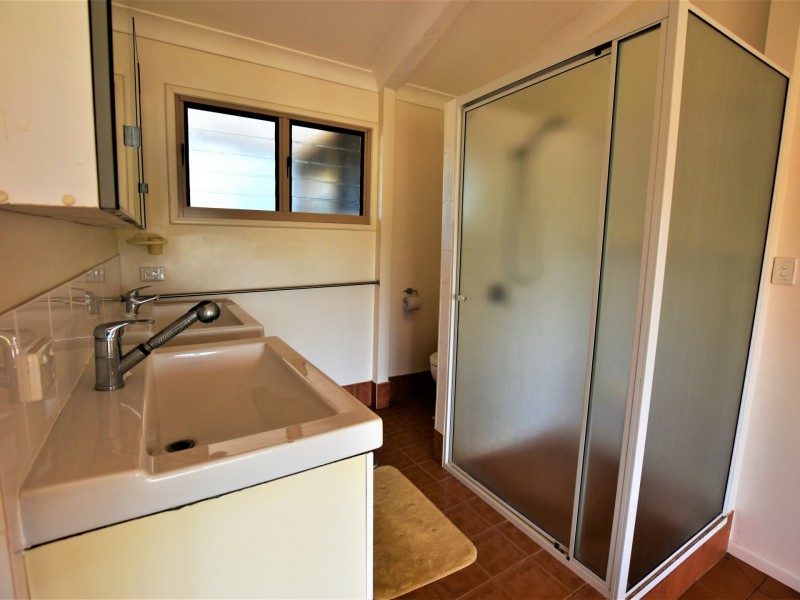 46 Canaipa Point Dve, Russell Island QLD 4184