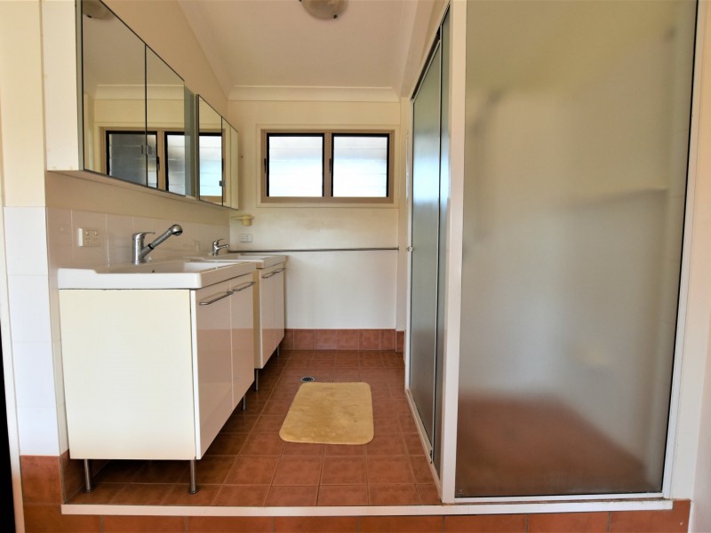 46 Canaipa Point Dve, Russell Island QLD 4184