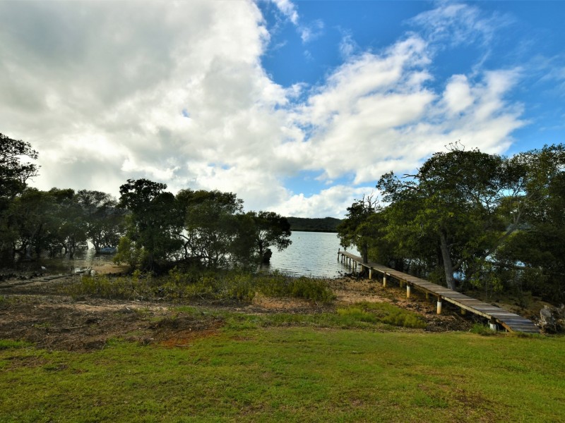 46 Canaipa Point Dve, Russell Island QLD 4184