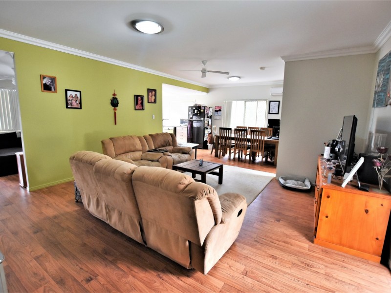 19 Pia Street, Russell Island QLD 4184