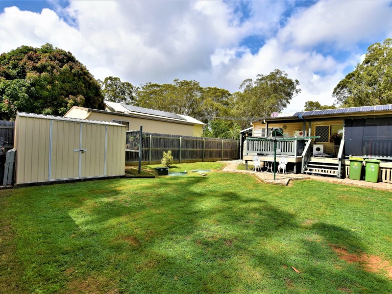 19 Pia Street, Russell Island QLD 4184