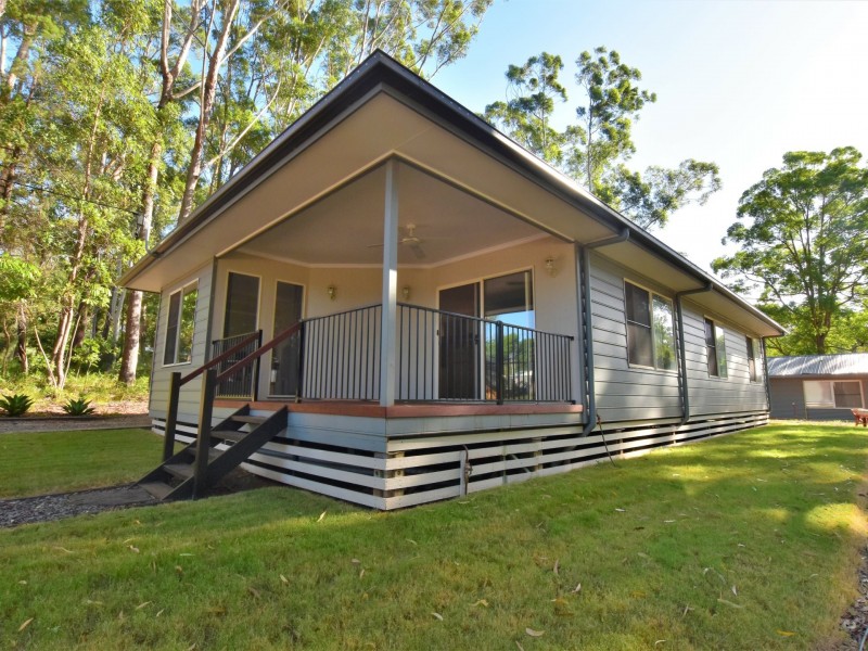 19 Meadstone Street, Russell Island QLD 4184