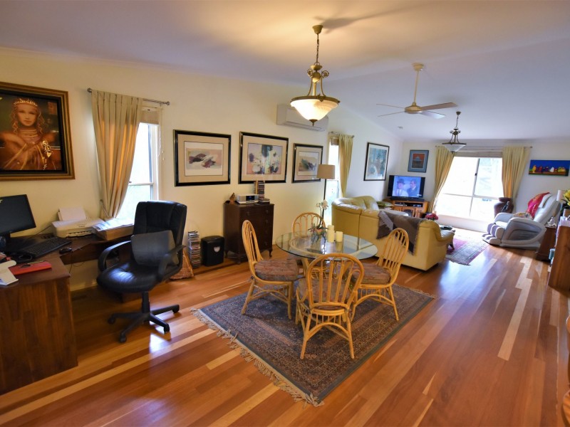 20 Bilbungra St, Russell Island QLD 4184