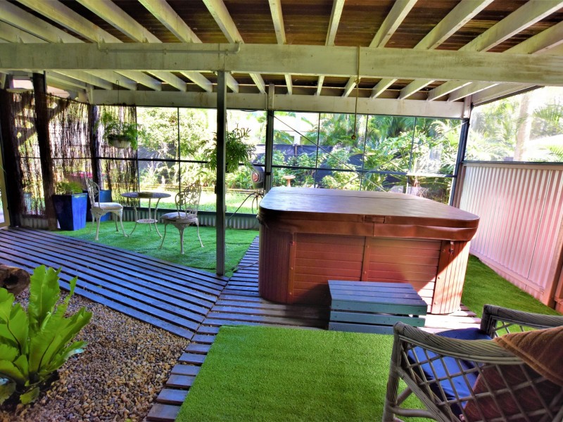 20 Bilbungra St, Russell Island QLD 4184