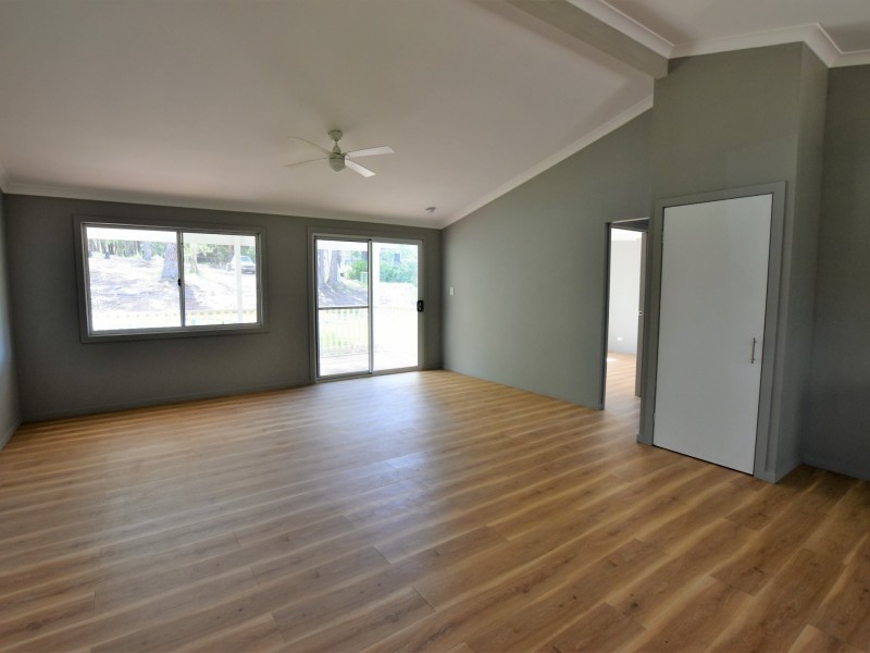 2 Todman Street, Russell Island QLD 4184