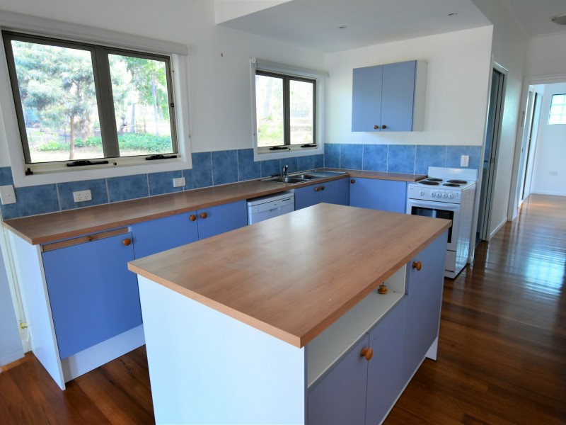 6 Alstonia Street, Russell Island QLD 4184