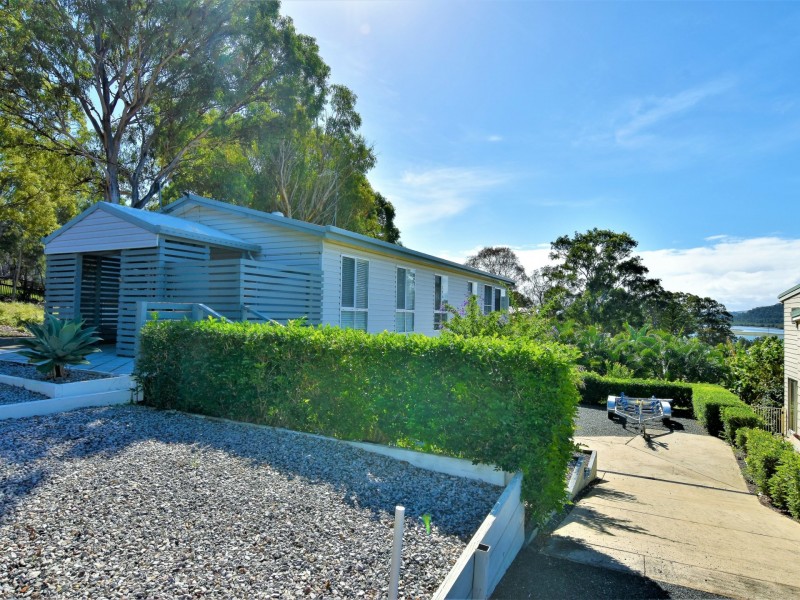 55 Seaward Drive, Russell Island QLD 4184