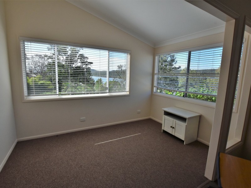 55 Seaward Drive, Russell Island QLD 4184