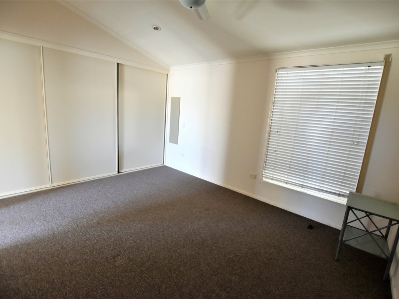 55 Seaward Drive, Russell Island QLD 4184