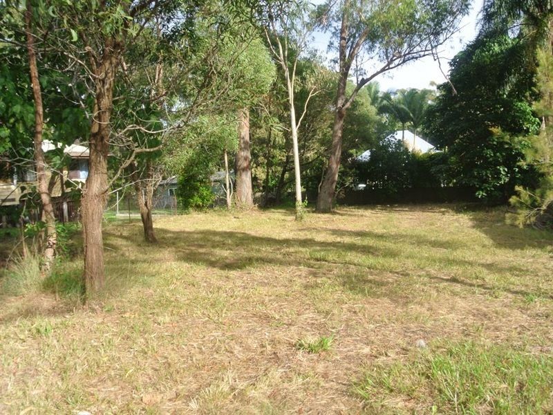 5 Cambridge Rd, Russell Island QLD 4184