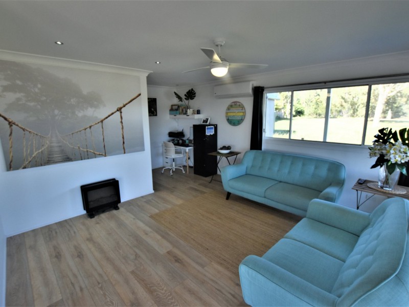 27-29 Tenanne Street, Russell Island QLD 4184
