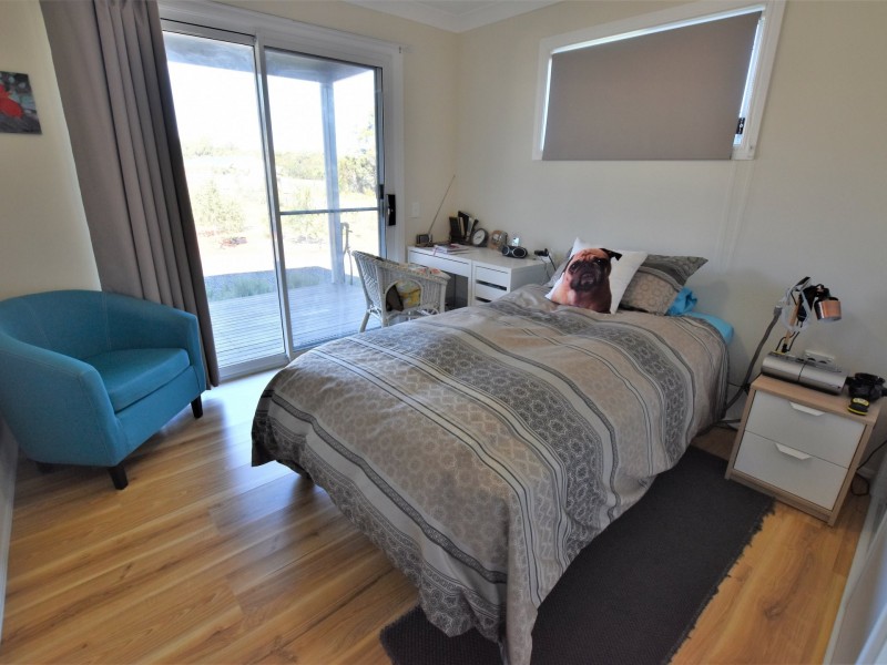 27-29 Tenanne Street, Russell Island QLD 4184
