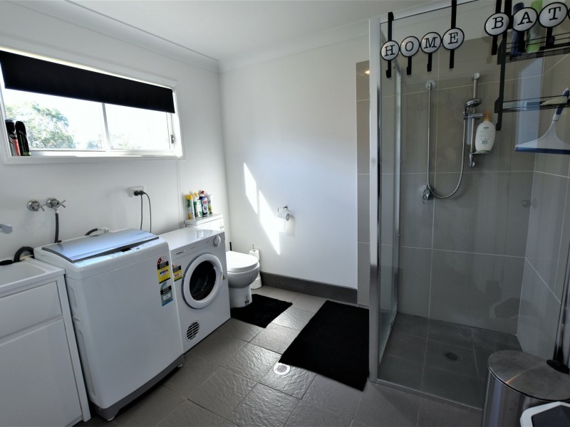27-29 Tenanne Street, Russell Island QLD 4184